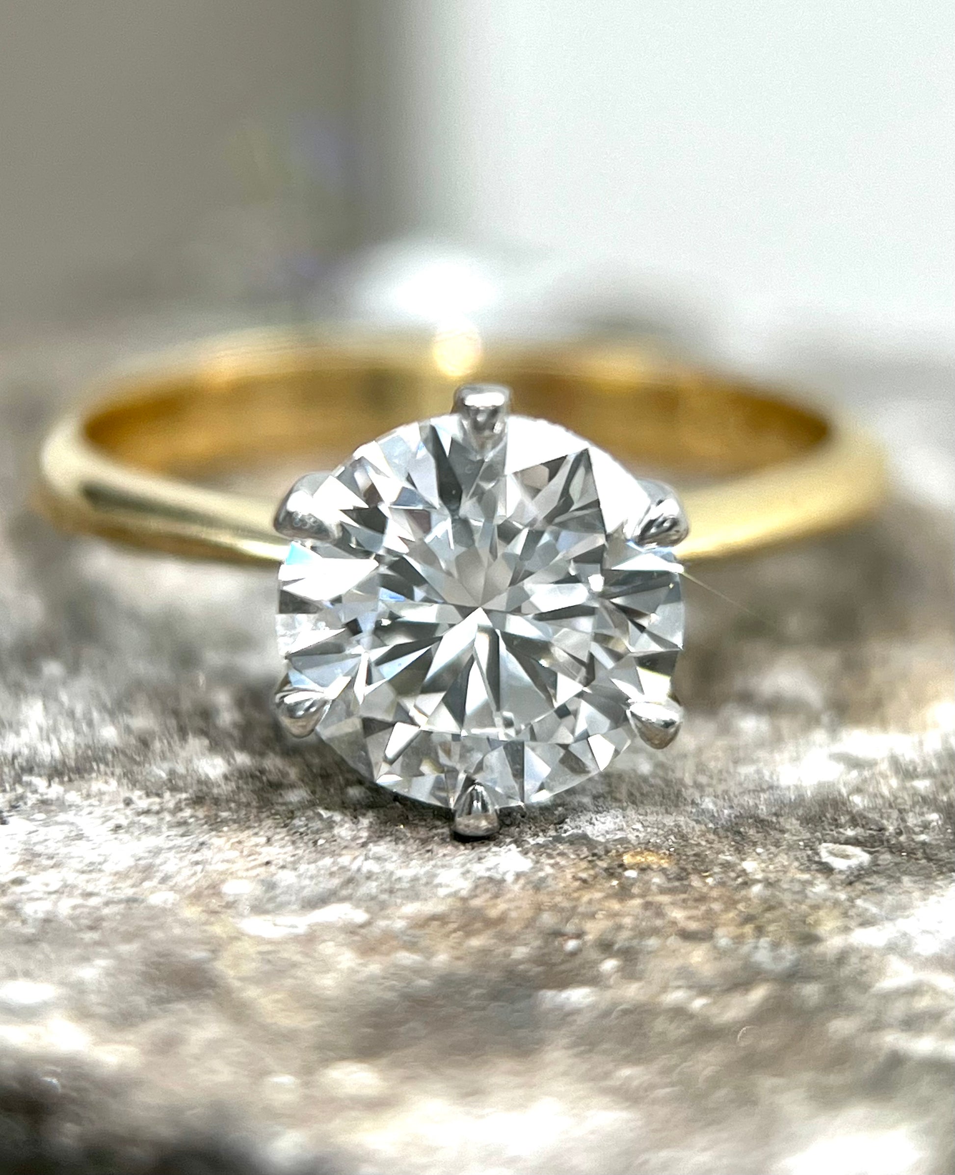 diamond ring - The Diamond Club